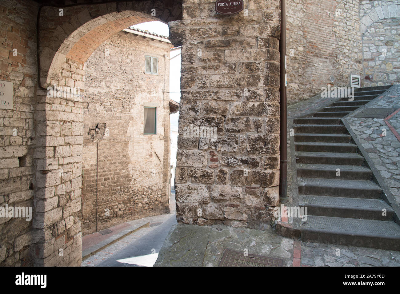 Todi Golden Gate Fotos E Imagenes De Stock Alamy
