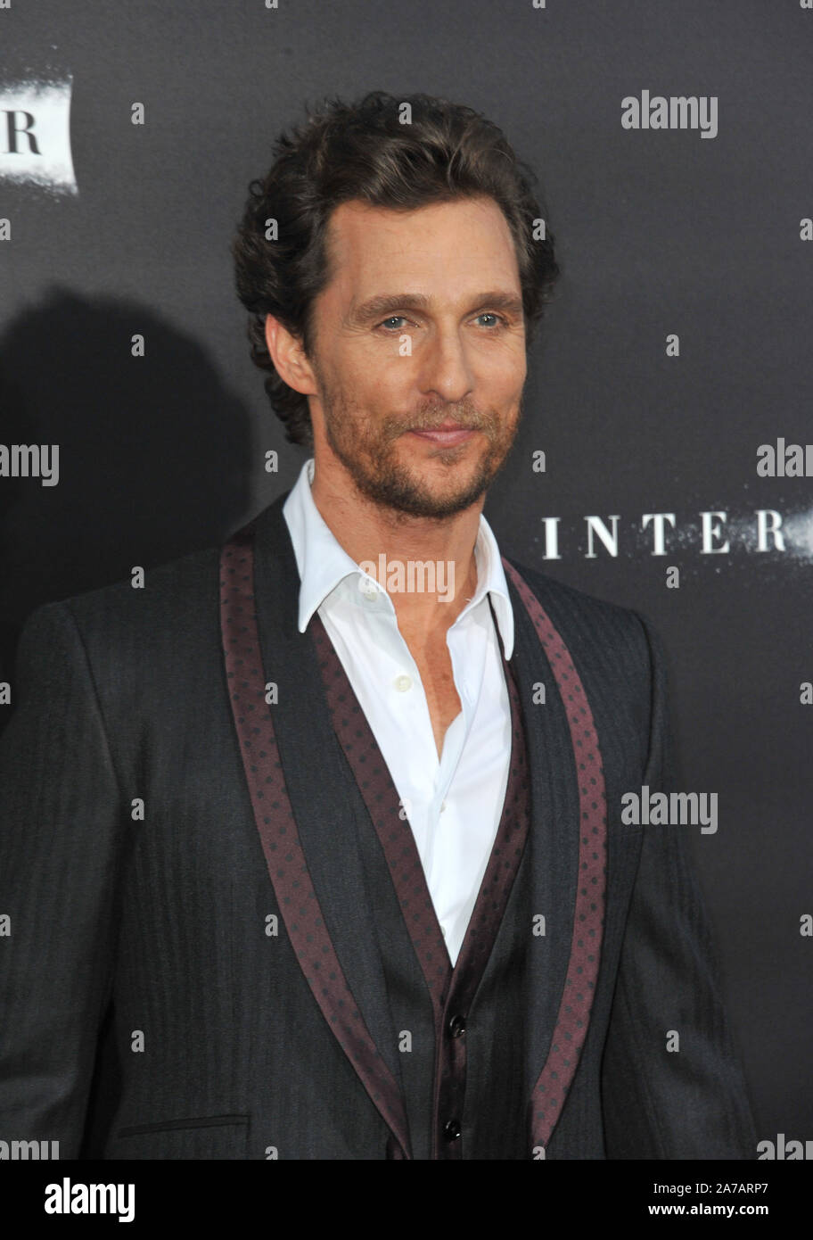 LOS ANGELES, CA - 26 de octubre de 2014: Matthew McConaughey en Los Angeles estreno de su película interestelar TCL en el Teatro Chino, de Hollywood. © 2014 Paul Smith / Featureflash Foto de stock