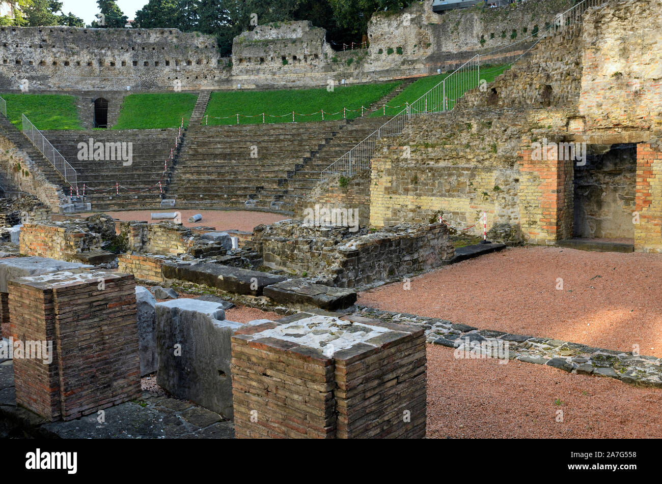 Trieste, el teatro romano. Foto de stock