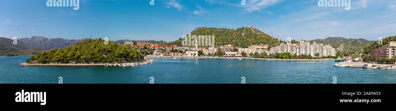 Croacia - El panorama del puerto de Ploce. Foto de stock