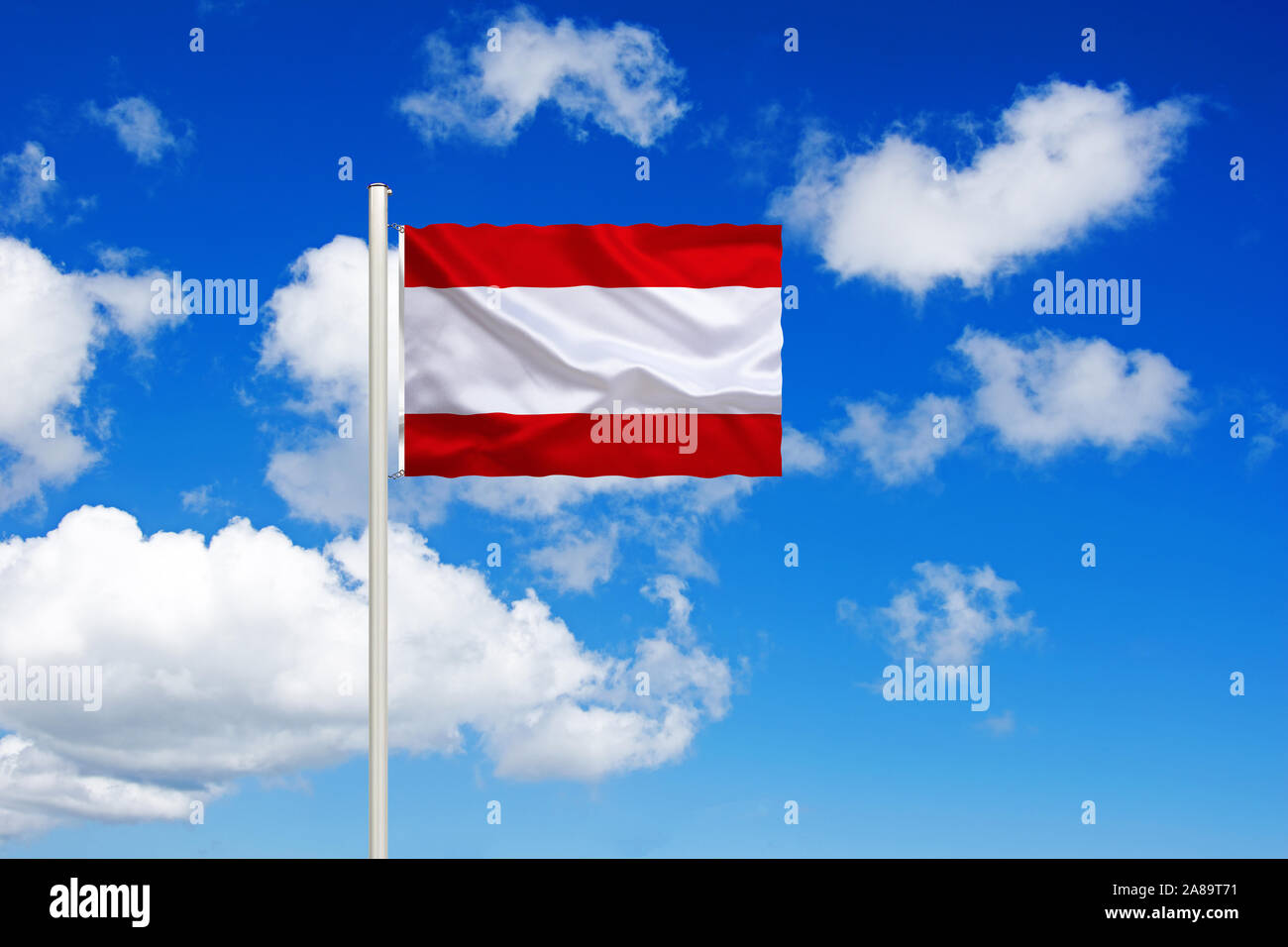 Französich-Polynesien, Tahiti, Südsee, Nationalfahne, Nationalflagge, Fahne, Flagge, Flaggenmast, Cumulus Wolken vor blauen Himmel, Foto de stock