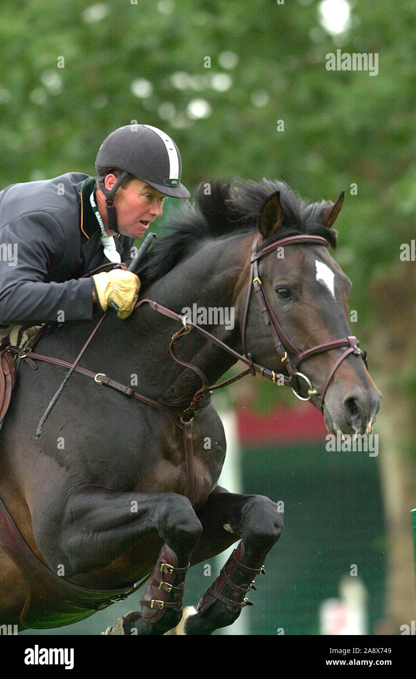 CSIO Masters, Spruce Meadows, en septiembre de 2002, Prudential tazas de acero, Stanny Van Paesschen (BEL) caballo Bioagria Joyau Foto de stock