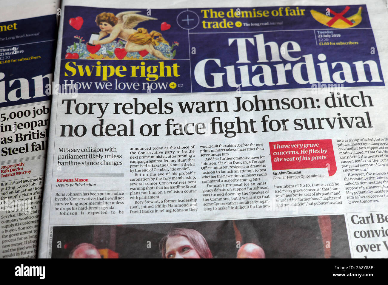 "Tory rebeldes advierten Johnson: zanja sin tratar o se enfrentan a la lucha por la supervivencia' titular de prensa en The Guardian de Londres, Inglaterra el 23 de julio de 2019 REINO UNIDO Foto de stock
