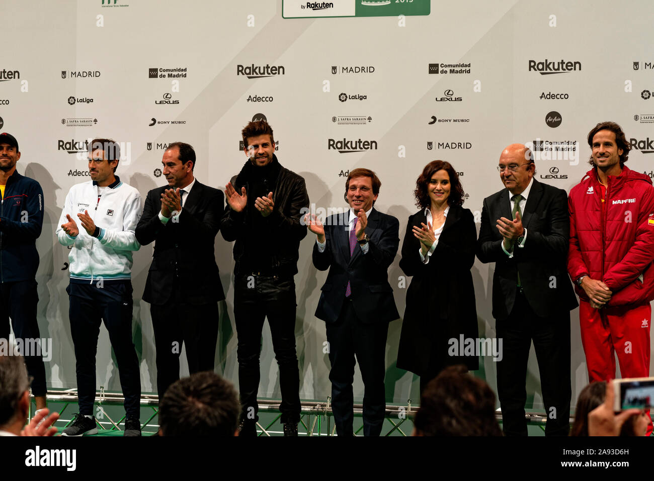 Caja Mágica, Madrid, España. El 12 de noviembre, 2019. Tenis: Presentación oficial de la Copa Davis por Rakuten 2019. L A R Santiago Giraldo (COL), Guido Pella (ARG), Albert Costa i Casals,