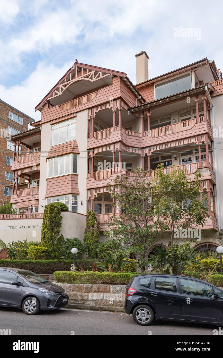 El Waldorf Apartments en Cremorne Point, Sydney, Australia son un nivel