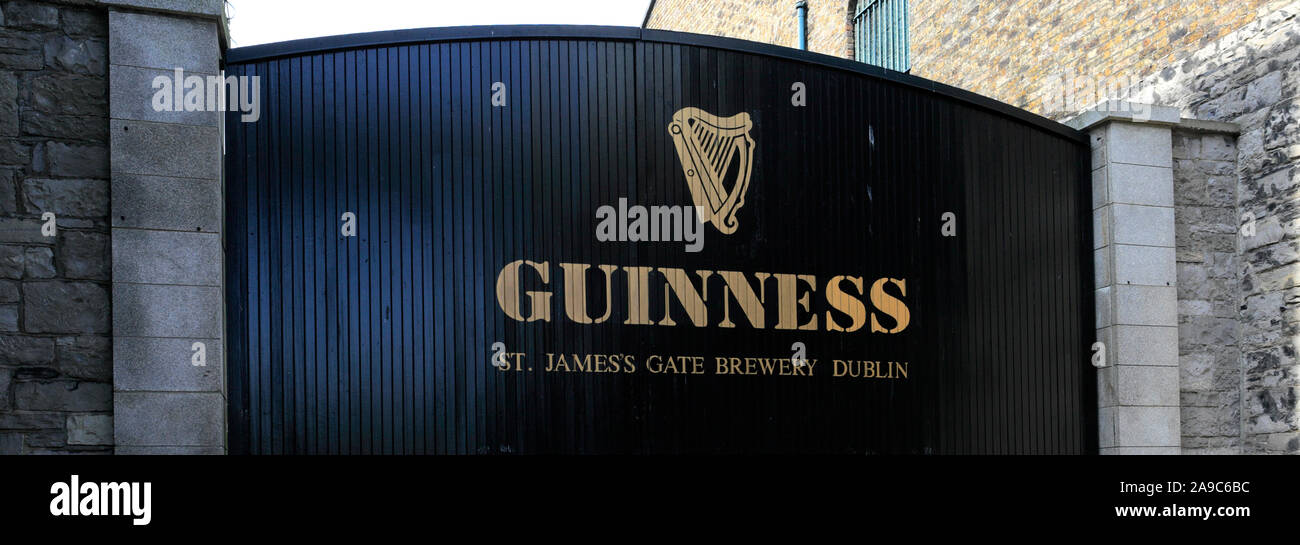 El St James, puerta de entrada a la fábrica de Guinness, la ciudad de
