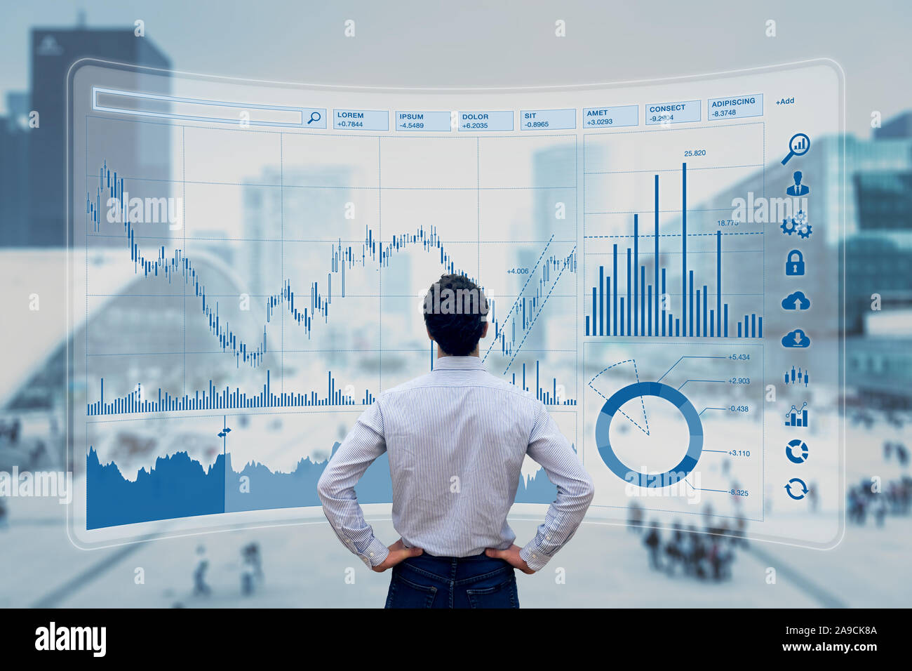 Gerente de Comercio Finanzas analizar indicadores bursátiles para la mejor estrategia de inversión, datos financieros y gráficos con edificios comerciales en segundo plano. Foto de stock