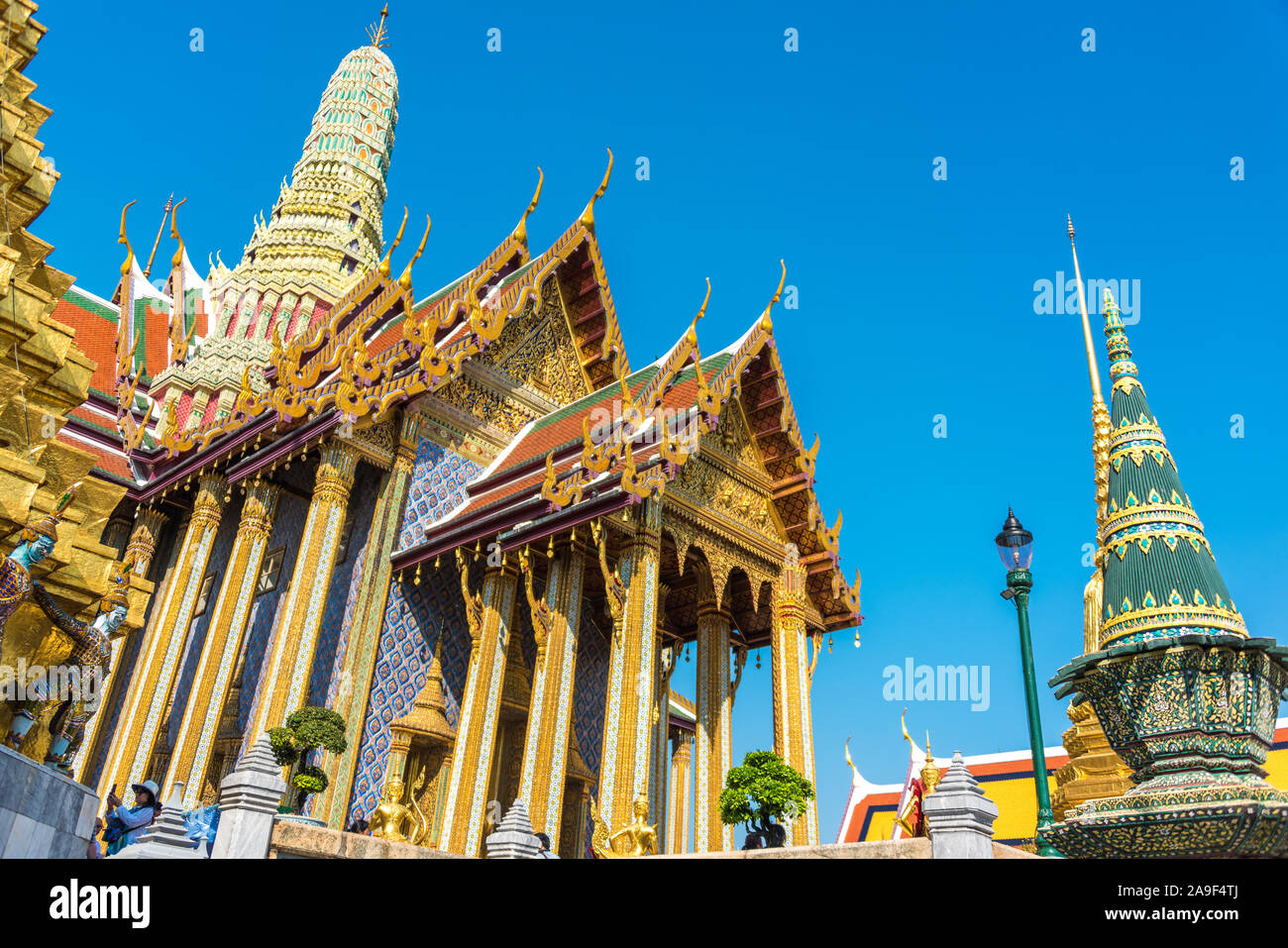 Bangkok, Tailandia - Enero 4, 2016: Panteón Real en el Grand Palace edificio complejo de arquitectura Foto de stock