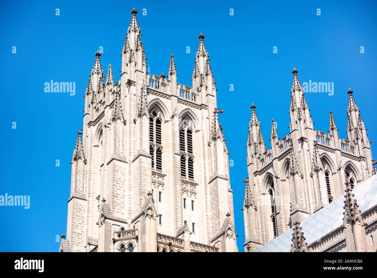 WASHINGTON, DC - la Catedral Nacional de Washington es una iglesia Episcopal ubicada en Washington DC y es el sitio de muchos de los servicios prominentes de la iglesia y el recuerdo WASHINGTON, DC - la Catedral Nacional de Washington es una iglesia Episcopal ubicada en Washington DC y es el sitio de muchos de los servicios prominentes de la iglesia y el recuerdo