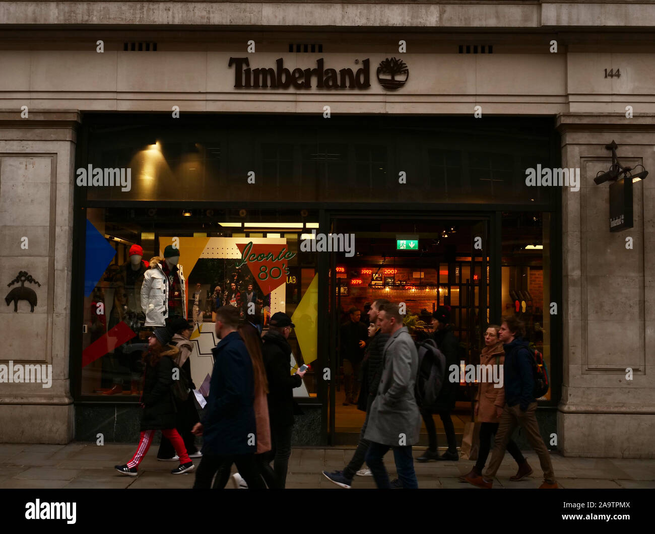 Shopfront y logotipo de Timberland visto en Regent Street, Londres,  Inglaterra, Reino Unido Fotografía de stock - Alamy