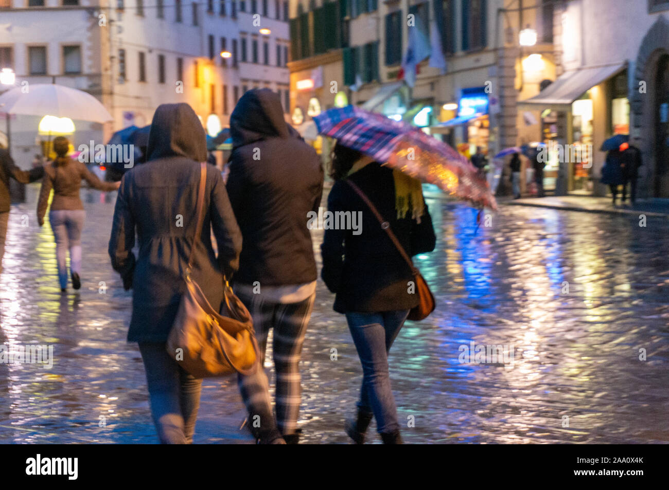 Umbrella florence fotografías e imágenes de alta resolución - Alamy