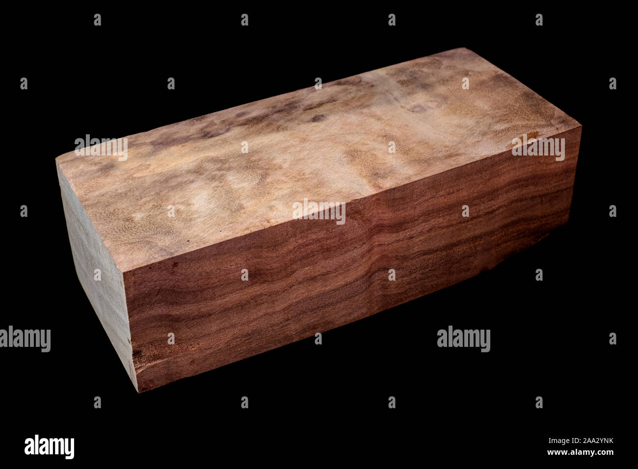 Troncos de madera de canela bonito dibujo para artesanías en el fondo negro  Fotografía de stock - Alamy