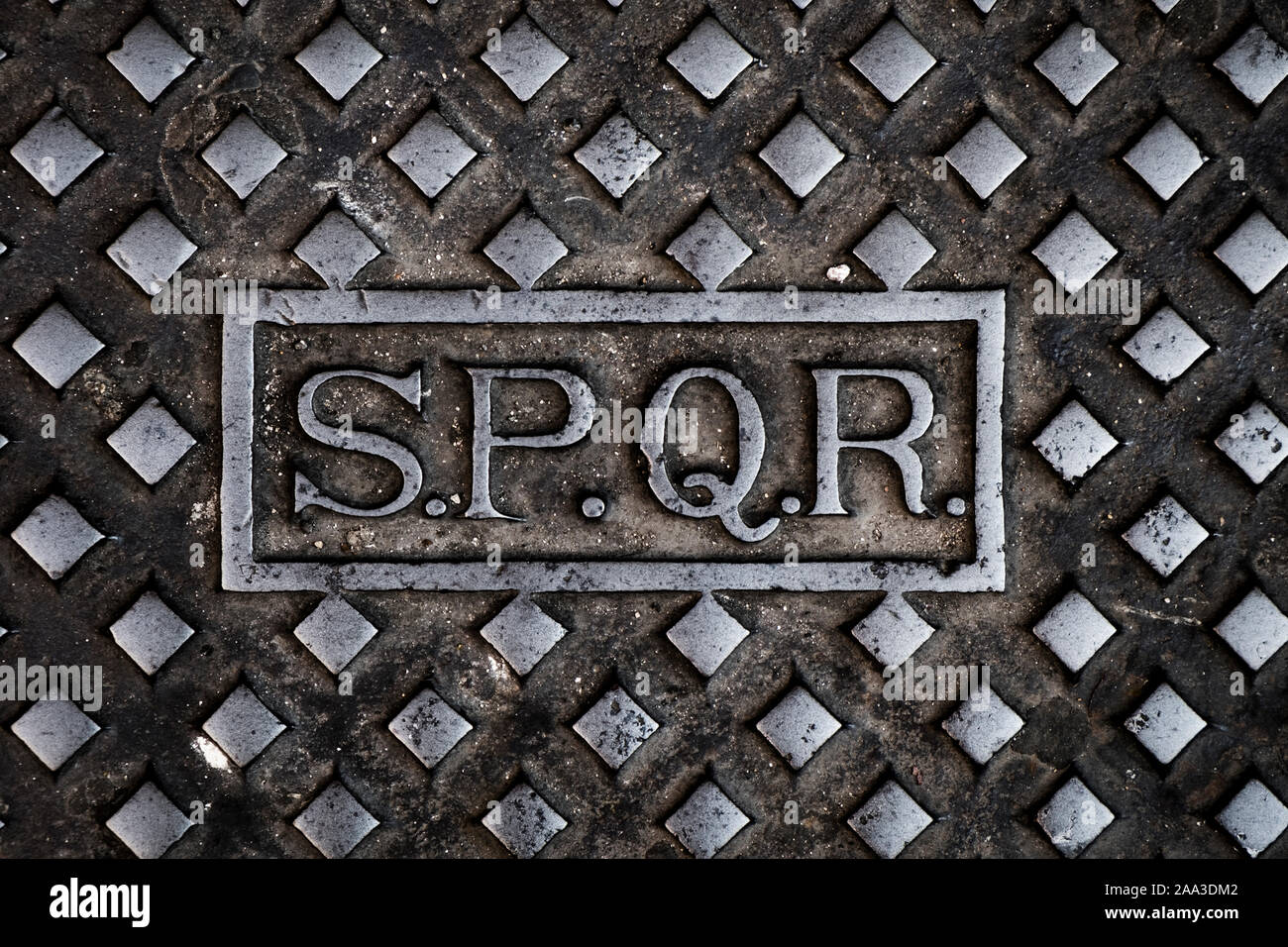 Spqr Inscription Fotos e Imágenes de stock Alamy