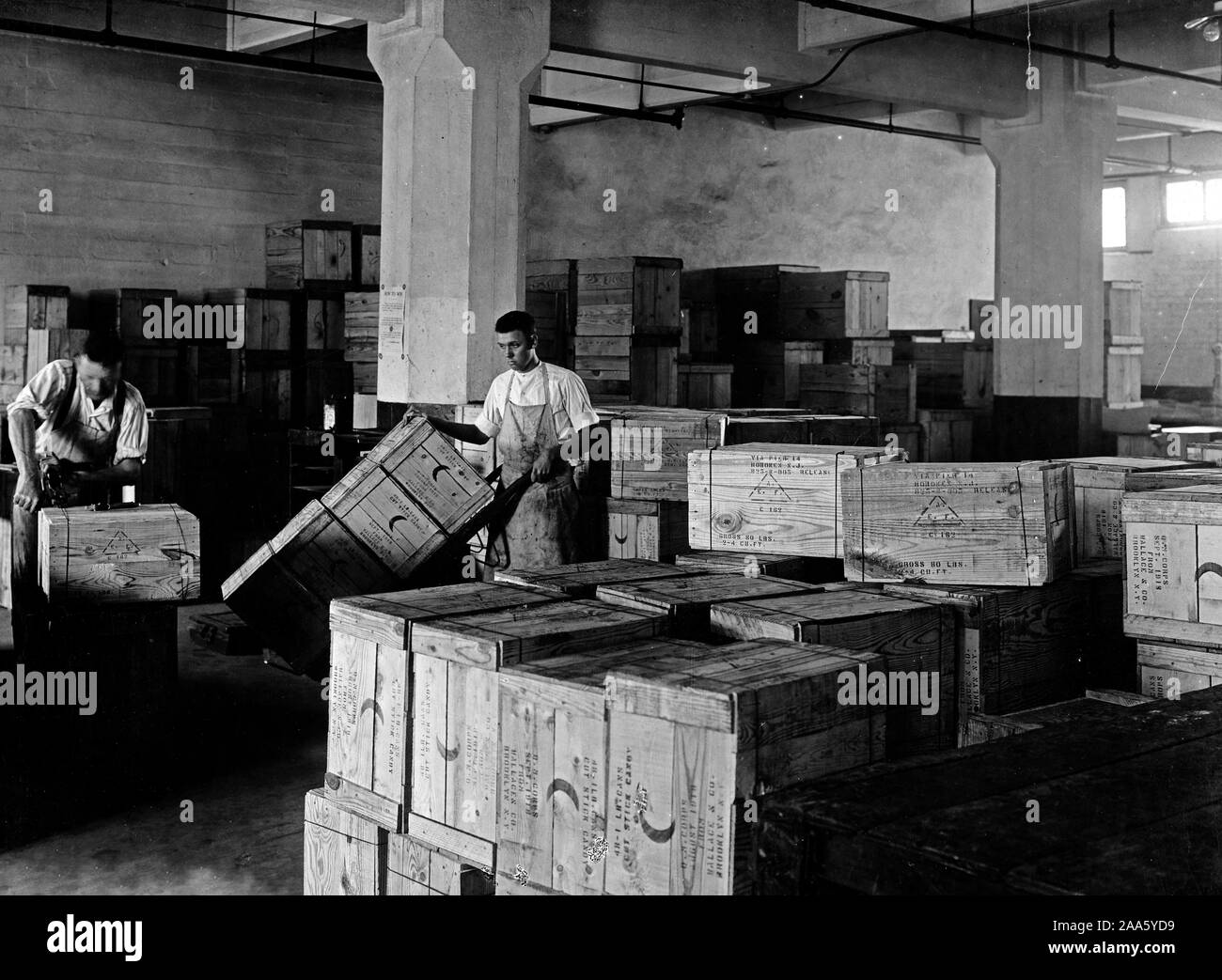 Las industrias de guerra Caramelo Industrias de guerra, la fabricación de dulces Las industrias de guerra Caramelo Industrias de guerra, la fabricación de dulces