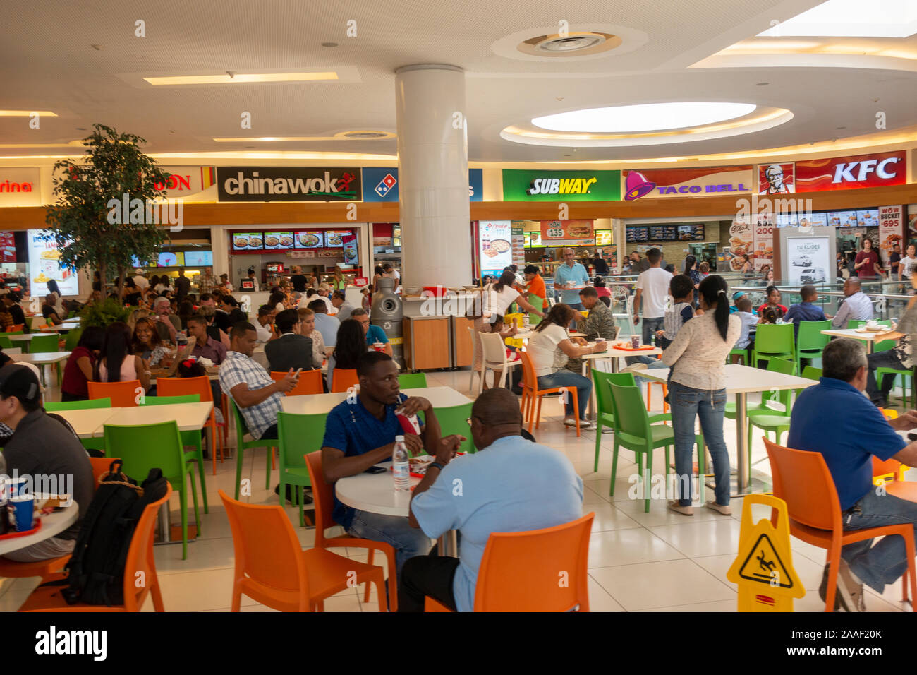 Centro comercial Agora Mall en Santo Domingo República Dominicana  Fotografía de stock - Alamy