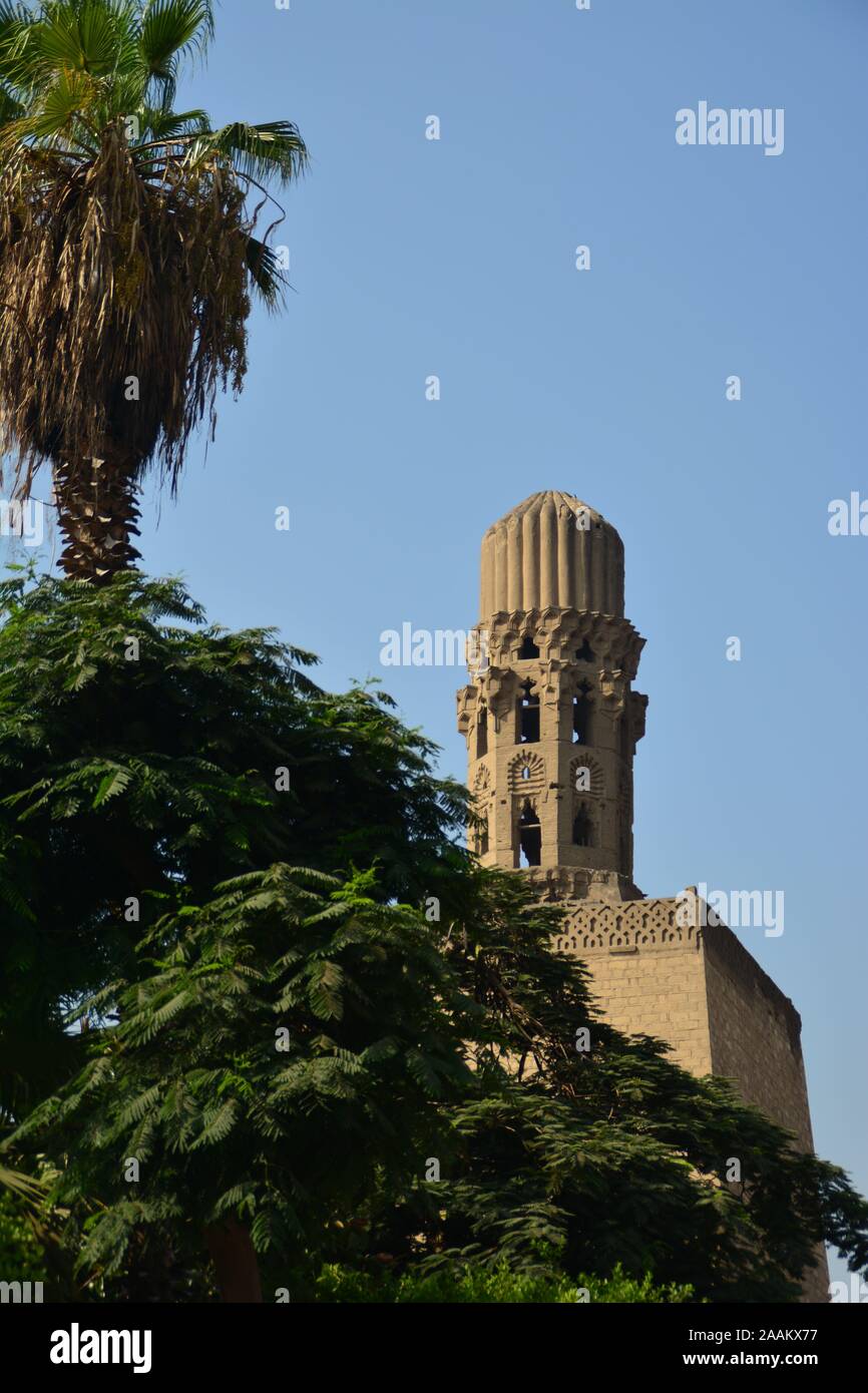 Edificio antiguo en las calles de Egipto kairo Foto de stock