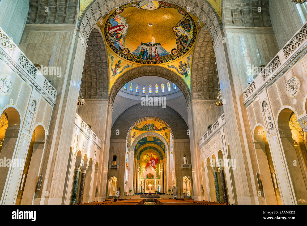 Interior, ábside del Norte, la Basílica del Santuario Nacional de la
