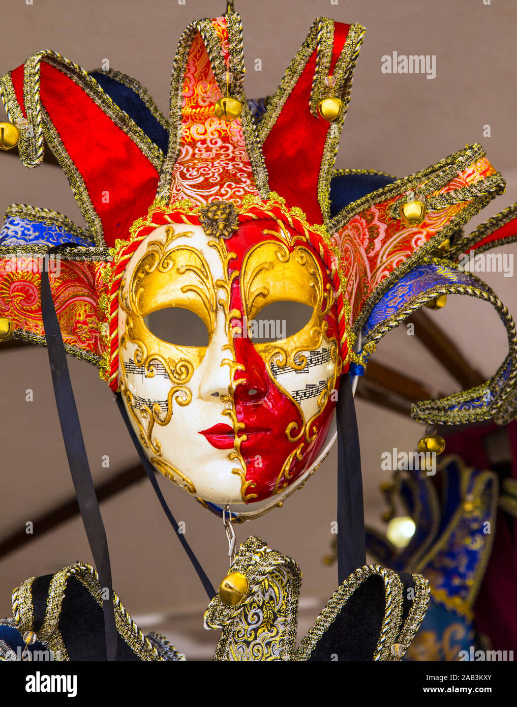 Máscara decorada de carnaval fotografías e imágenes de alta resolución -  Alamy