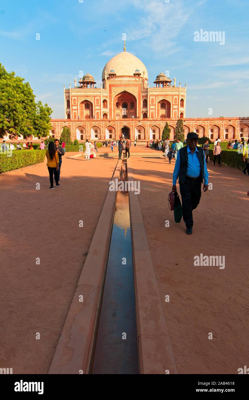 Tumba de Humayun famosa en Delhi, India. Es la tumba del Emperador