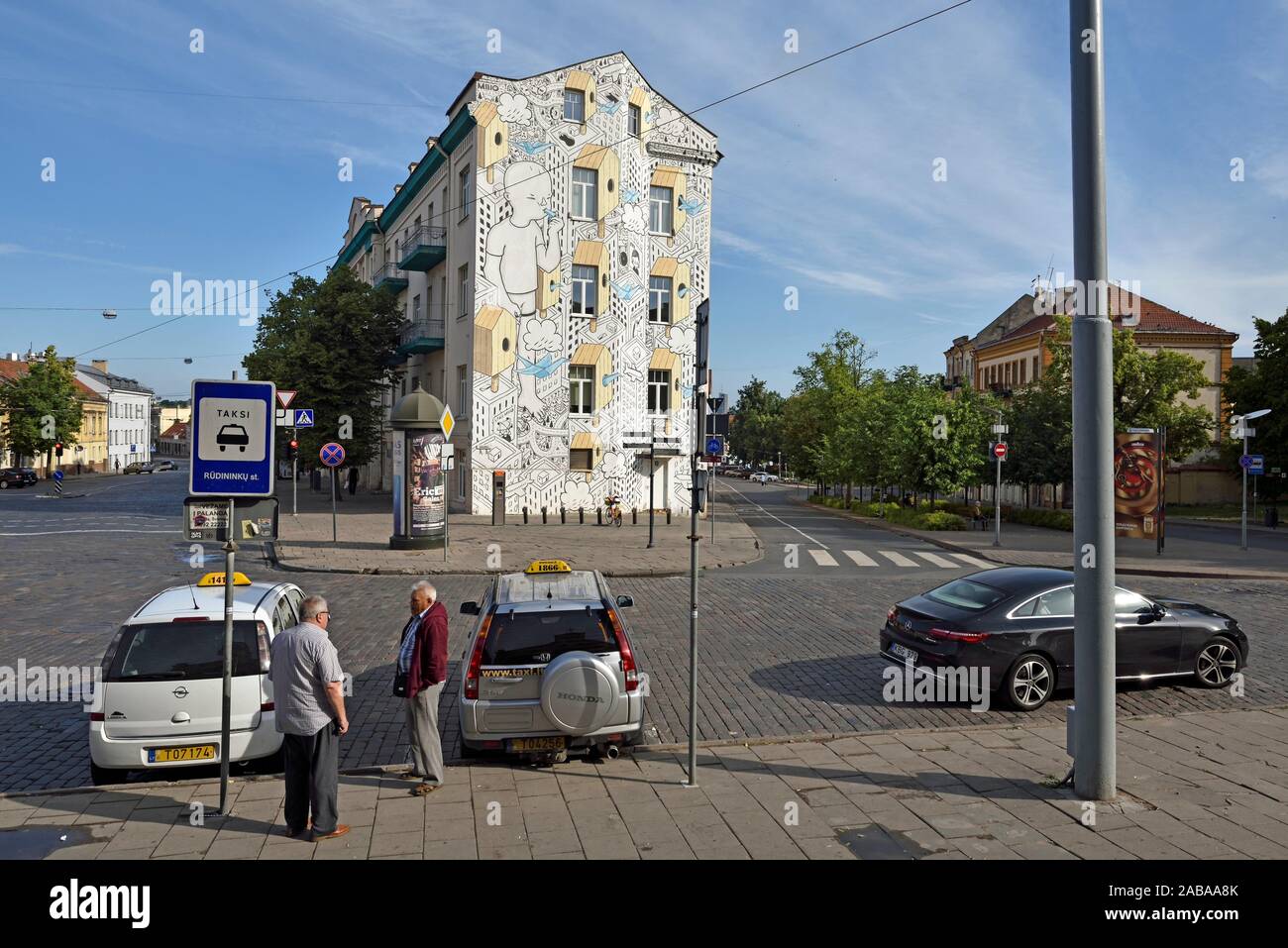Lithuania vilnius taxi fotografías e imágenes de alta resolución - Alamy