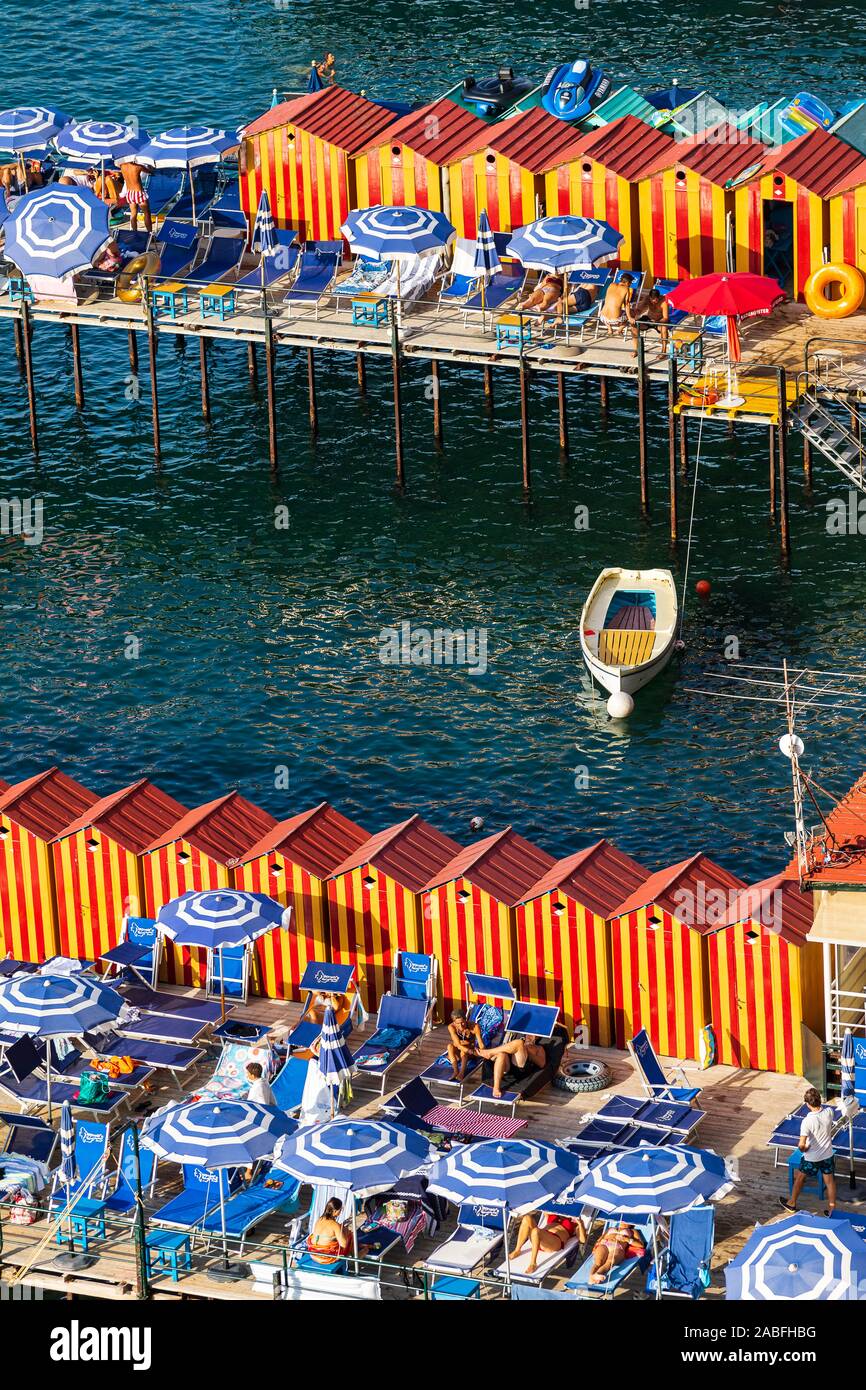 Resorts de playa, Sorrento, Italia Foto de stock