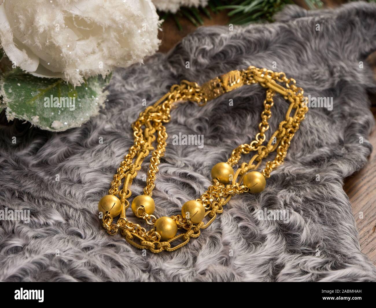 Joyas con la Navidad decoración creativa antecedentes Foto de stock