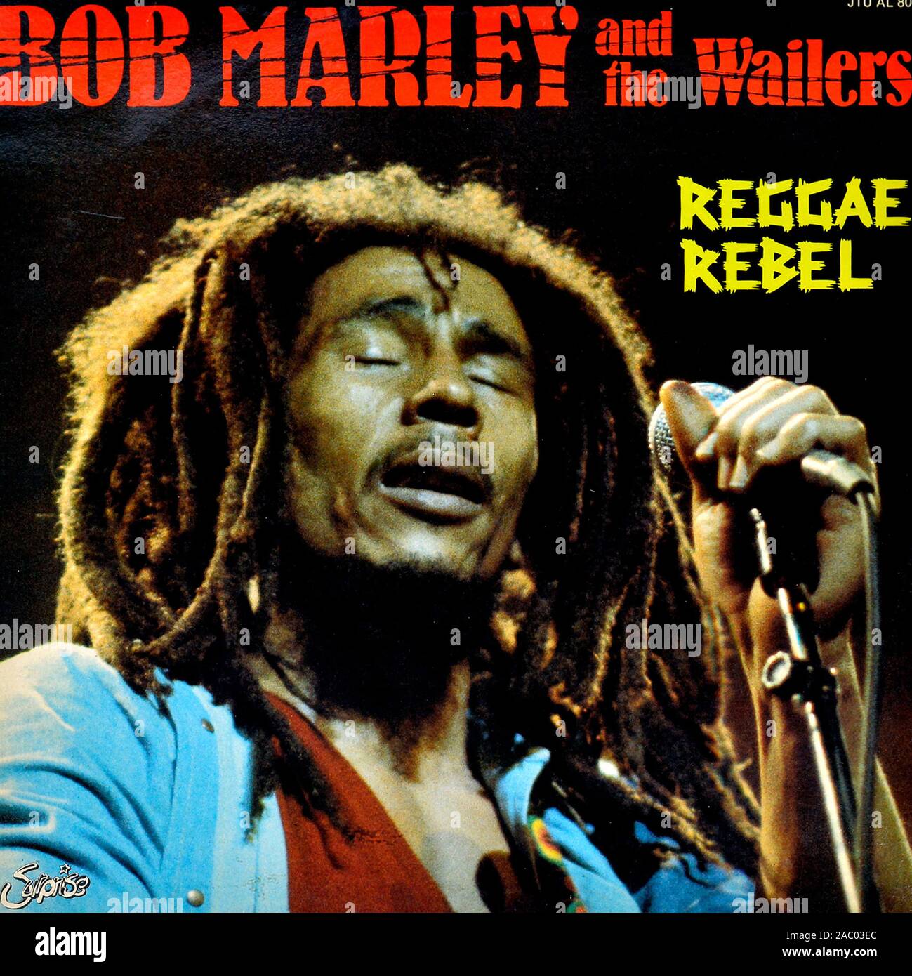 BOB Marley y The Wailers Reggae Rebel - vinilo Vintage portada del álbum  Fotografía de stock - Alamy
