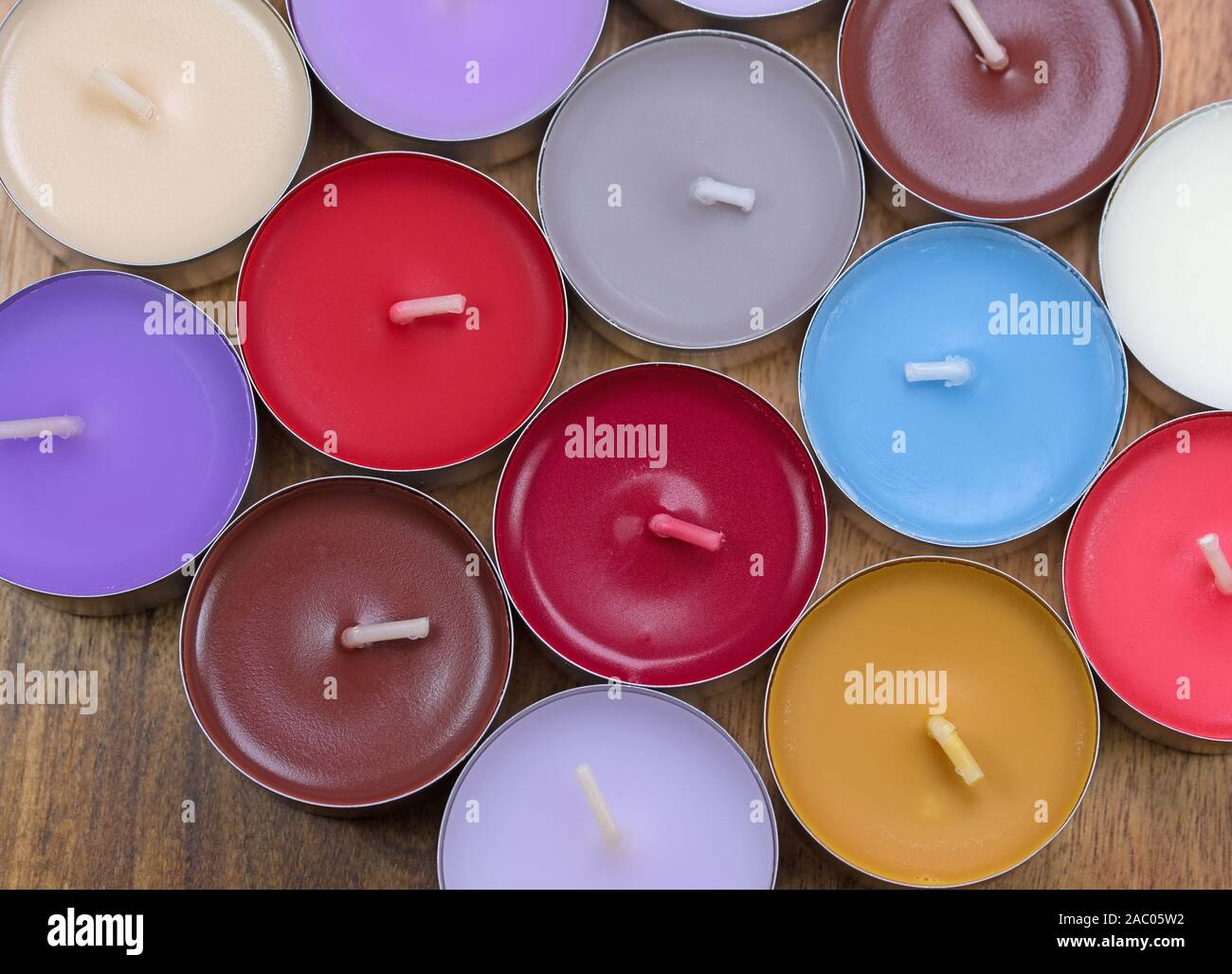 Muchos coloridos candelitas Foto de stock