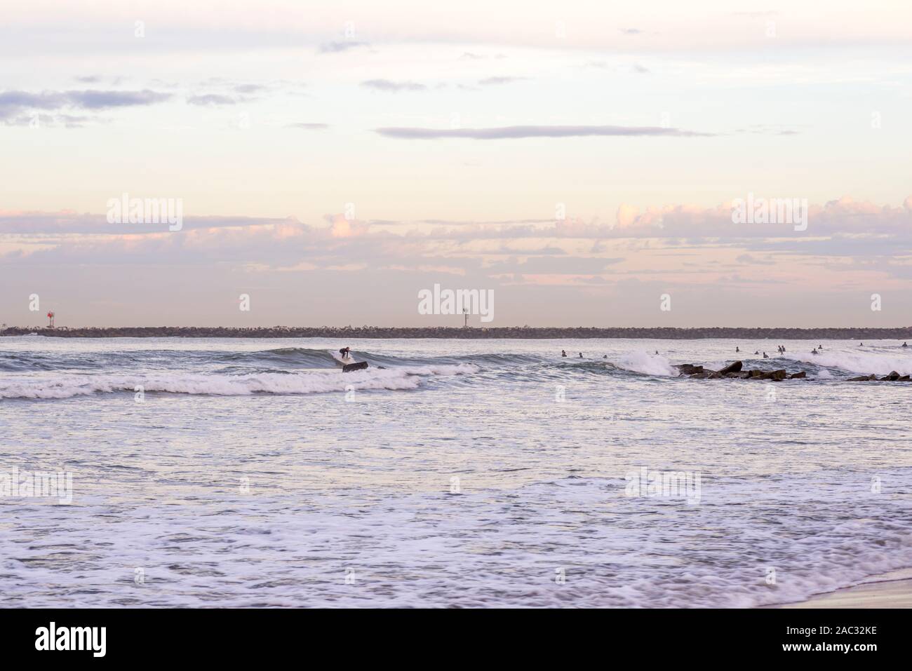 Escena costera en una mañana de otoño. San Diego, California, USA. Fotografiado en Ocean Beach. Foto de stock