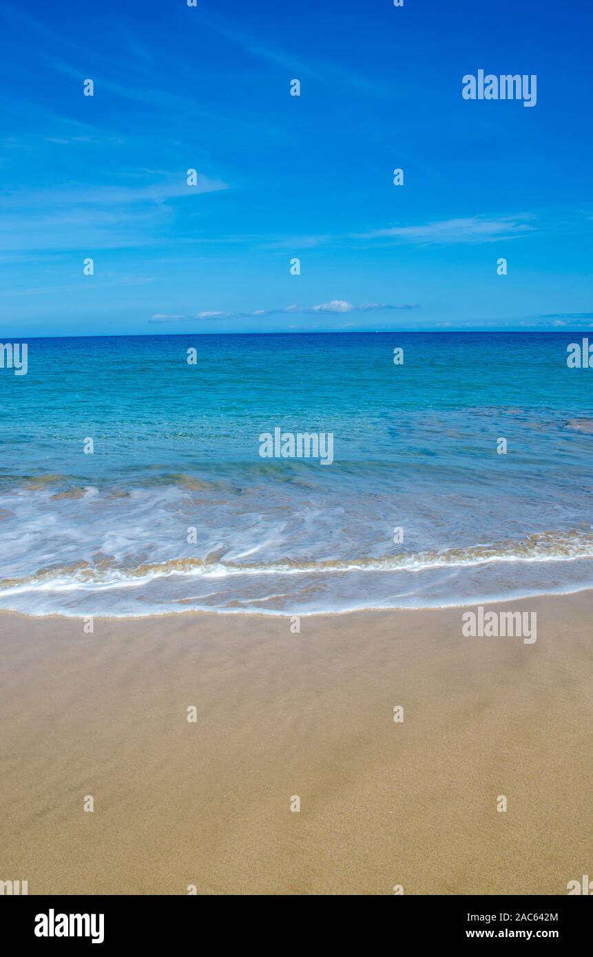 Hapuna Beach, a lo largo de la Isla Grande de Hawai'i's Kohala Coast. Esta playa de arena blanca, ha sido calificada como una de las mejores playas del mundo y el tiempo Foto de stock