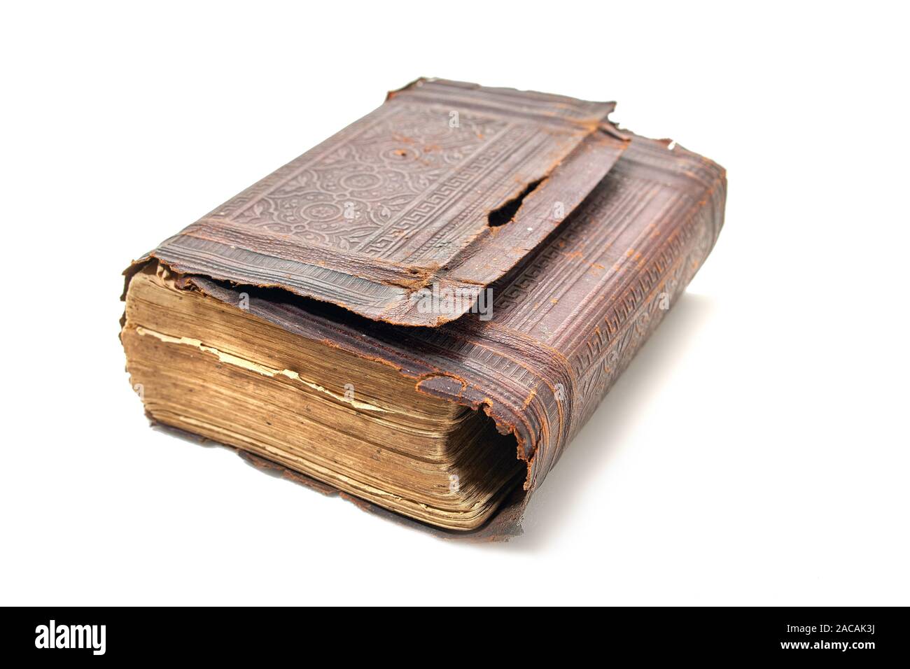 Cubierta de libro antiguo, Vintage libros de cuero marrón de Textura  frontal, antiguos documentos aislados sobre blanco Fotografía de stock -  Alamy