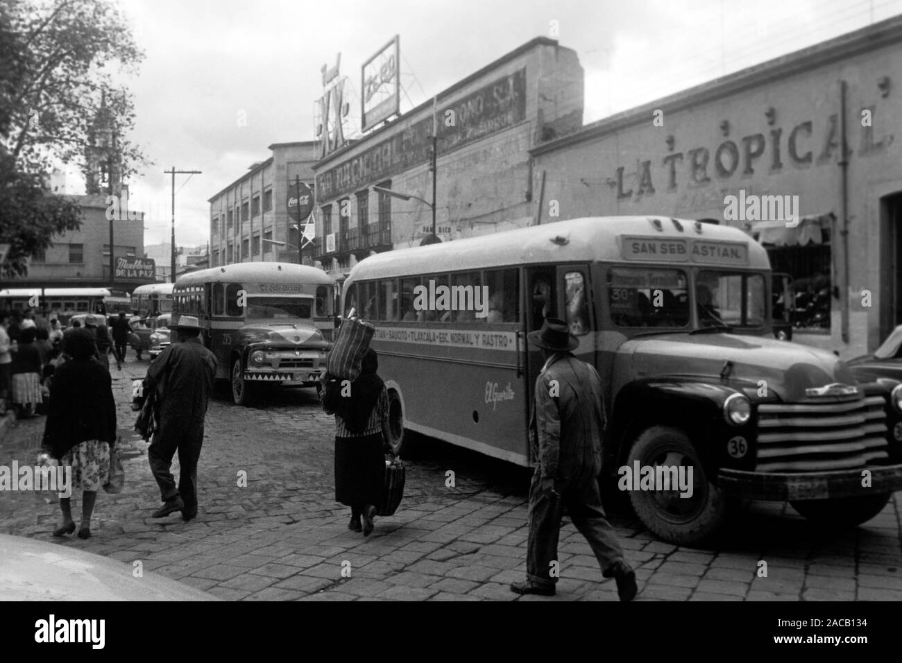 Straßenszenen en Mexiko, 1960er. Escenas de calle en México, 1960