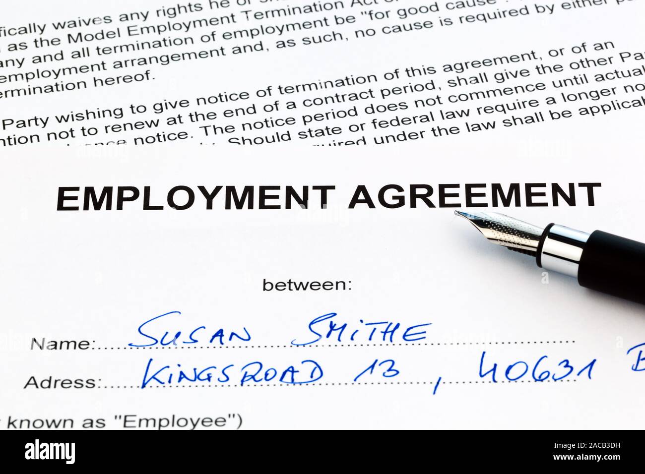 Contrato de trabajo en inglés Fotografía de stock Alamy