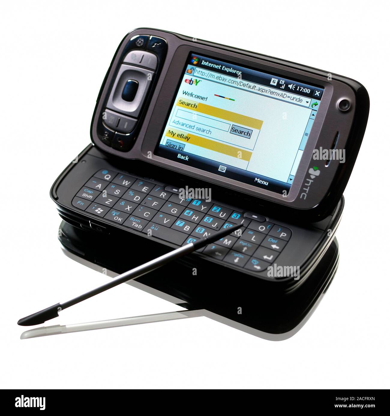 3G PDA (Personal Digital Assistant) teléfono. Este es un 3G (tercera  generación) habilitado dispositivo informático móvil y teléfono. Combina la  capacidad de un PDA Fotografía de stock - Alamy