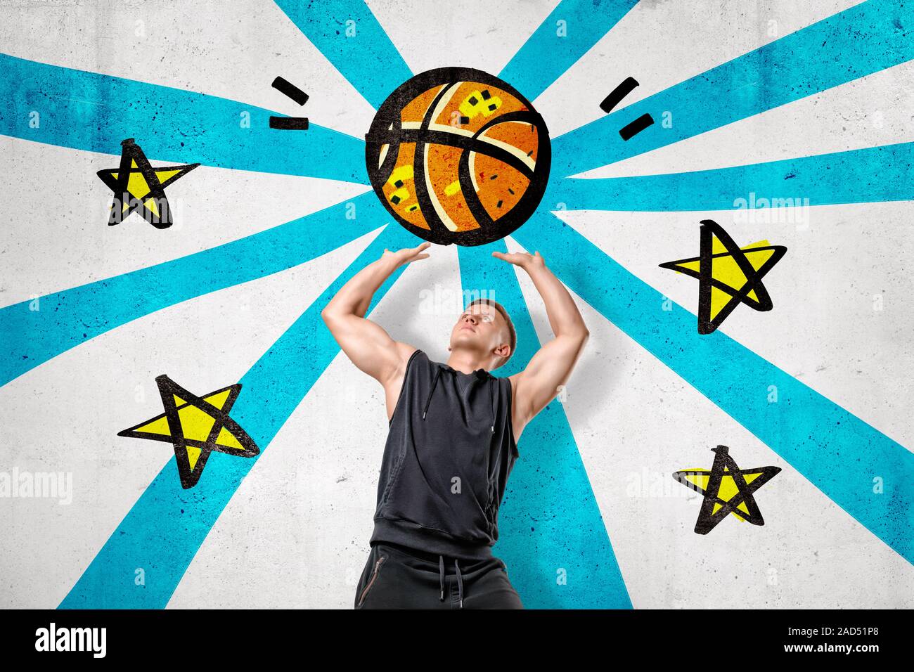 Hombre vestido con camiseta negra arrojando cartoon pelota de baloncesto en franjas azules y estrellas de fondo. Entrenamiento y deportes. Artículos deportivos. Personas y objeto Foto de stock