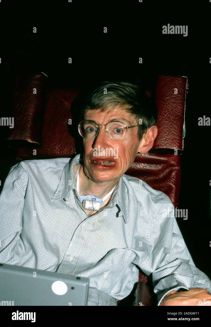 Stephen Hawking El Físico Teórico Inglés Profesor Stephen Hawking 1942 2018 Hawking Completó 3656