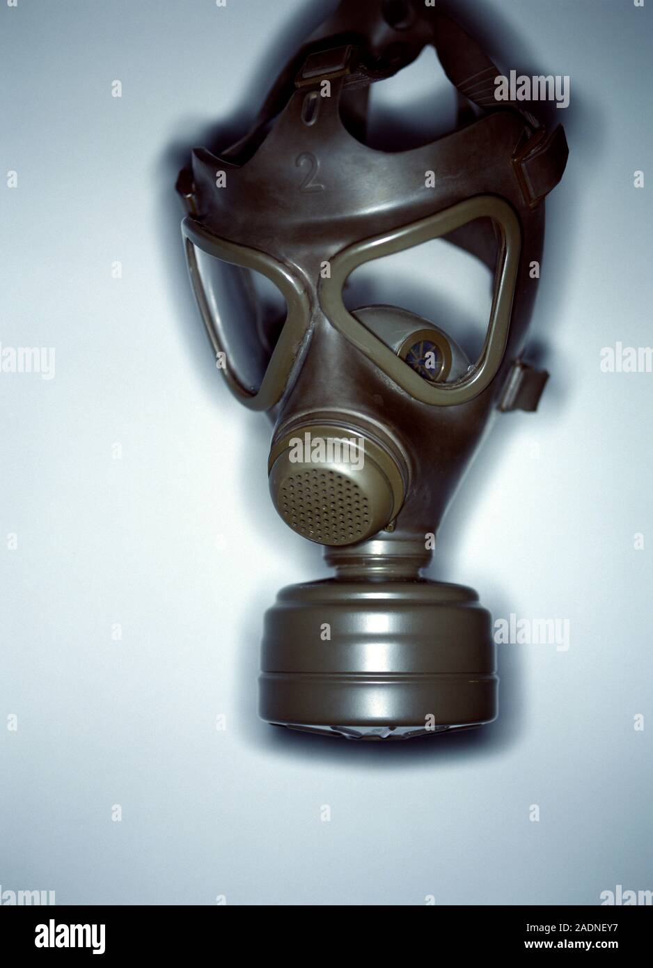 Respirador o máscara de gas. Máscaras de gas se utilizan para evitar  respirar aire contaminado por el humo, o agentes químicos o biológicos,  como podría utilizarse d Fotografía de stock - Alamy