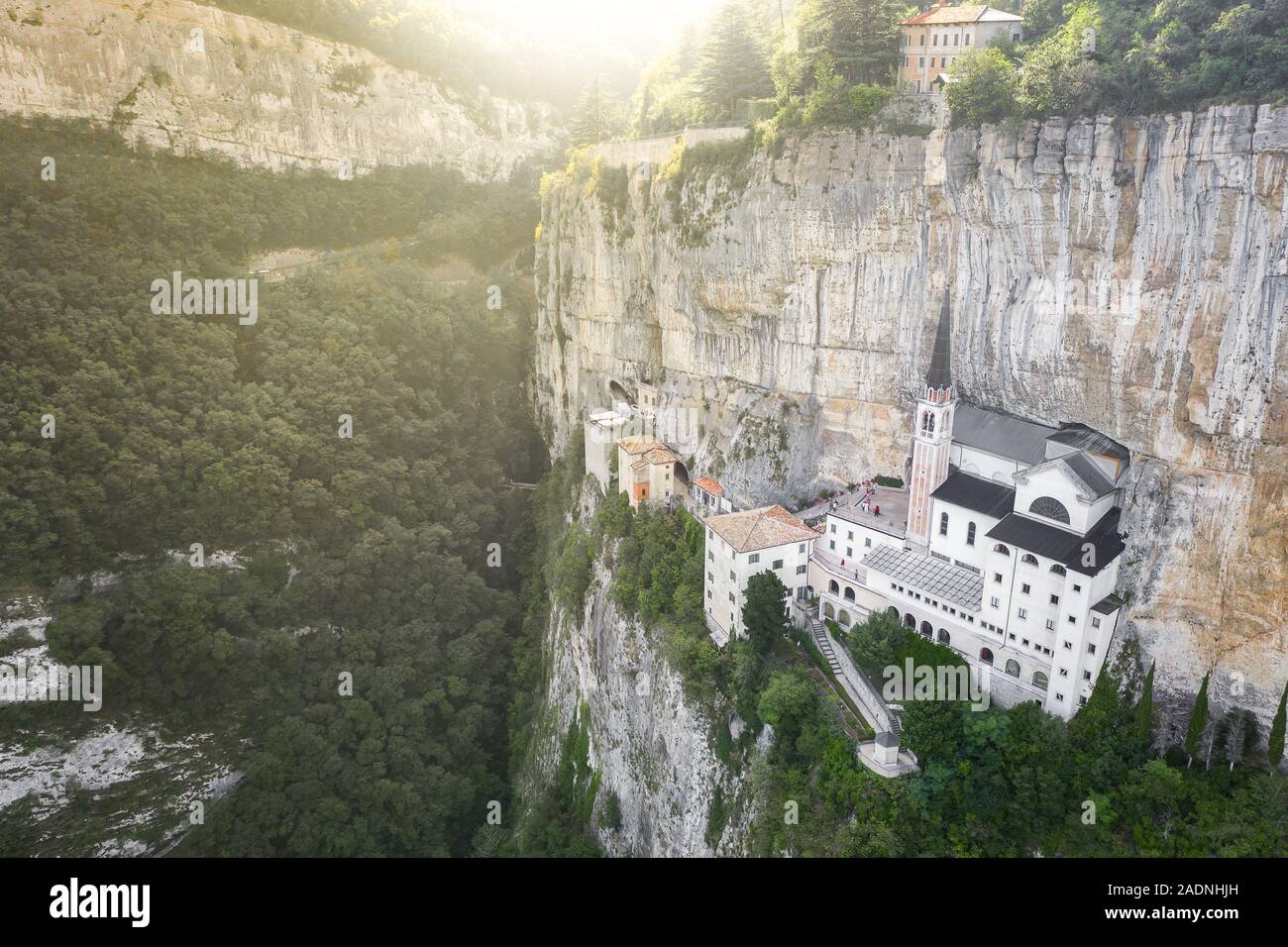 Breathtaking Photos of an Italian Church Built Into the Side of a Cliff
