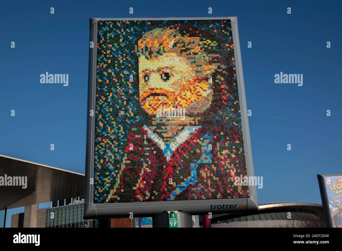 Billboard Nueva Tienda de Lego en Amsterdam Holanda 2019 Fotografía de  stock - Alamy