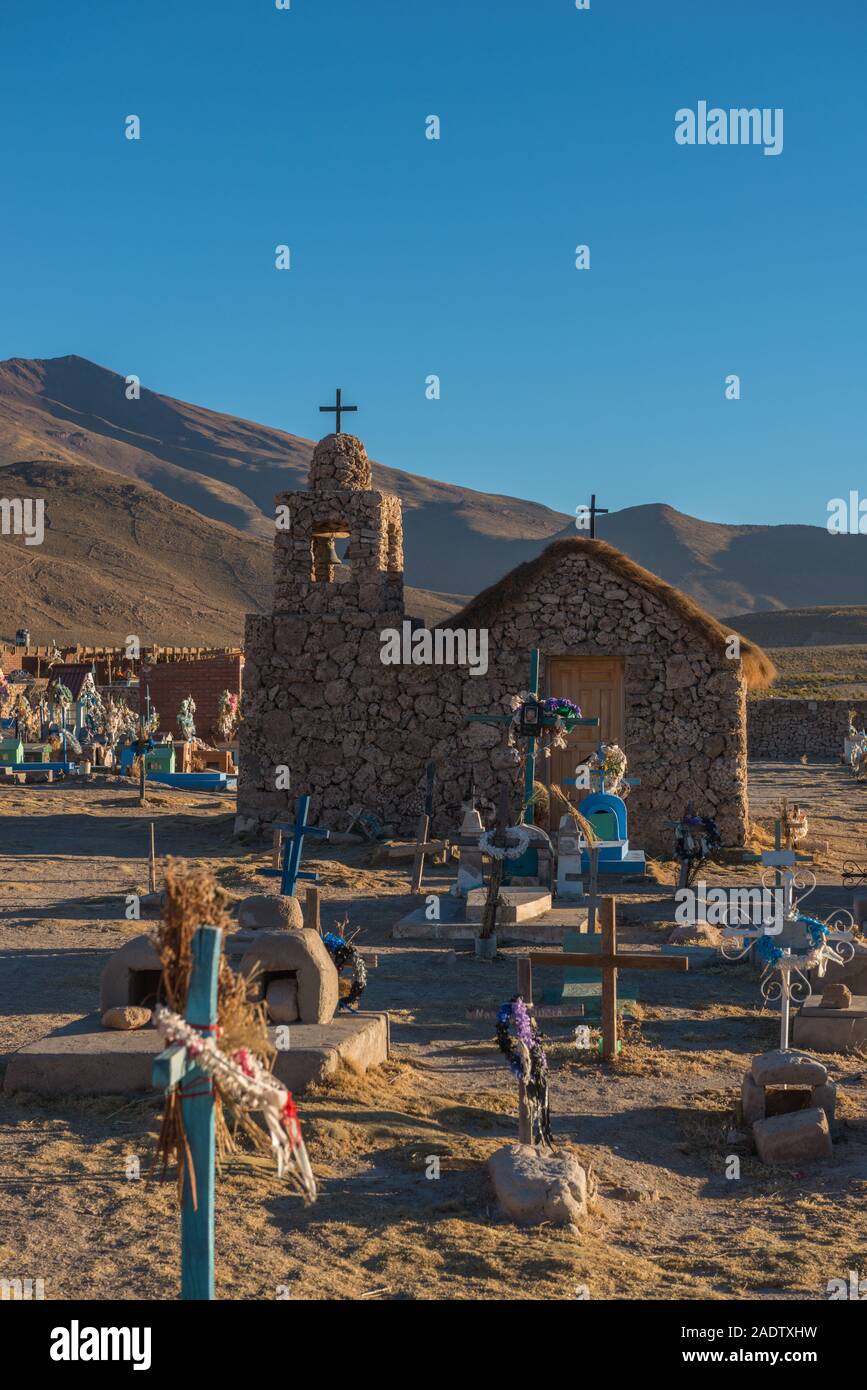 Cementerio, San Juan del Rosario, Sur de altiplano, Salar de Uyuni,  departamento de Potosí, sudoeste de Bolivia, América Latina Fotografía de  stock - Alamy