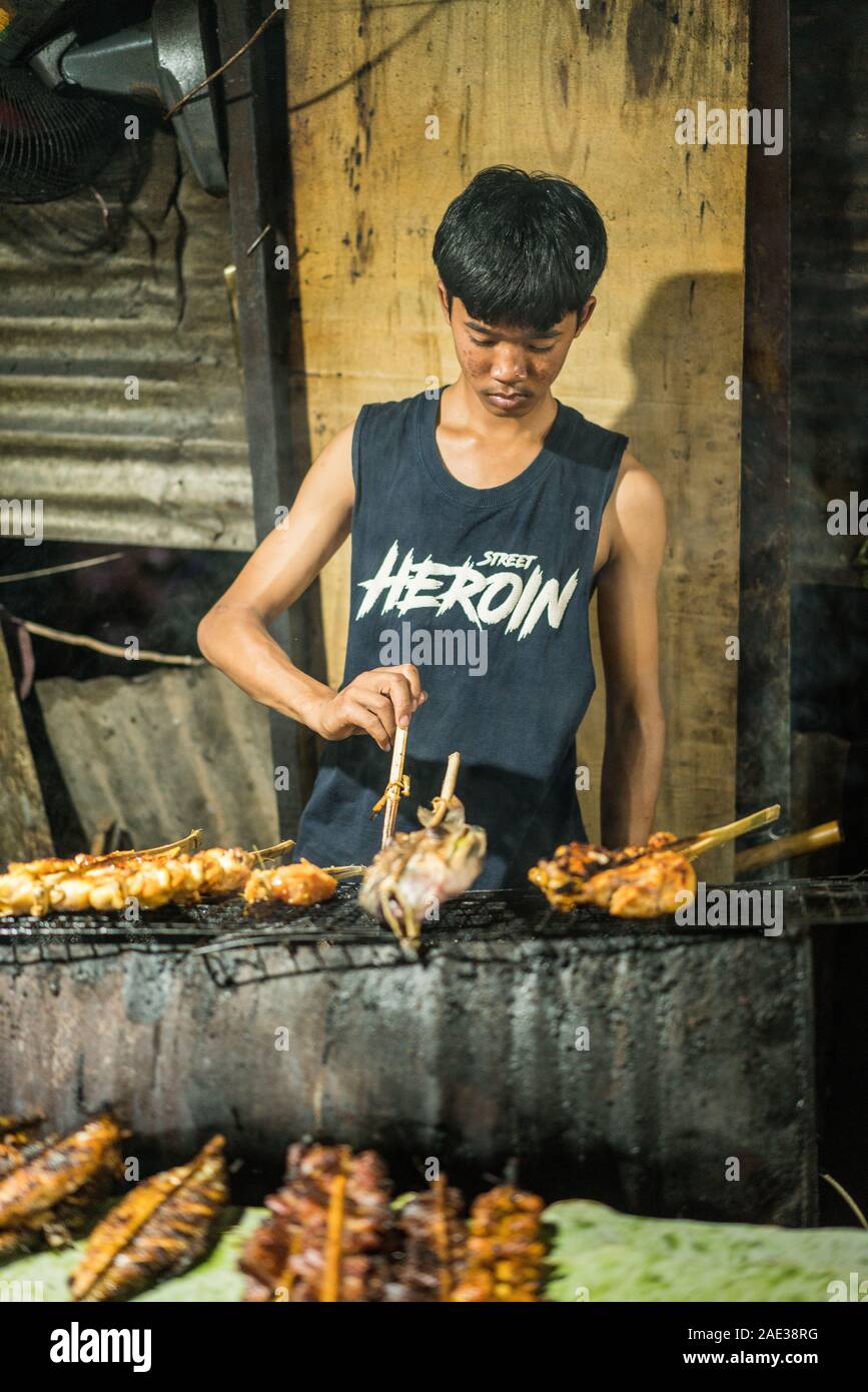 El mercado nocturno en Luang Prabang, Laos, Asia Foto de stock