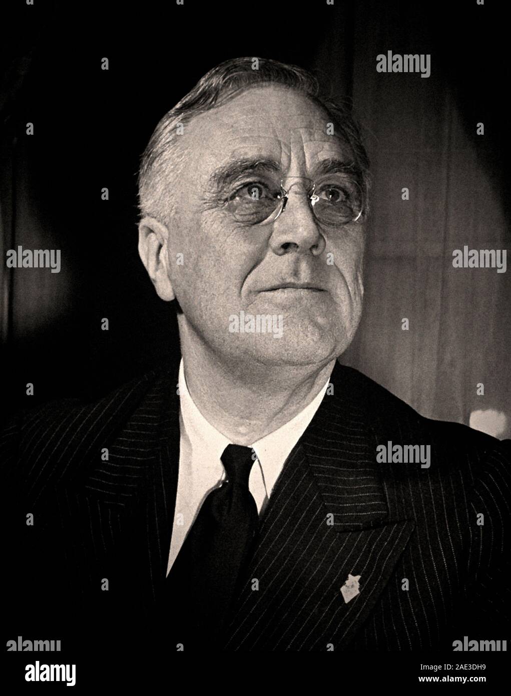 Retrato de Franklin Delano Roosevelt (1882 - 1945) fue un líder político y estadista estadounidense quien sirvió como el 32º presidente de los Estados Unidos. Foto de stock