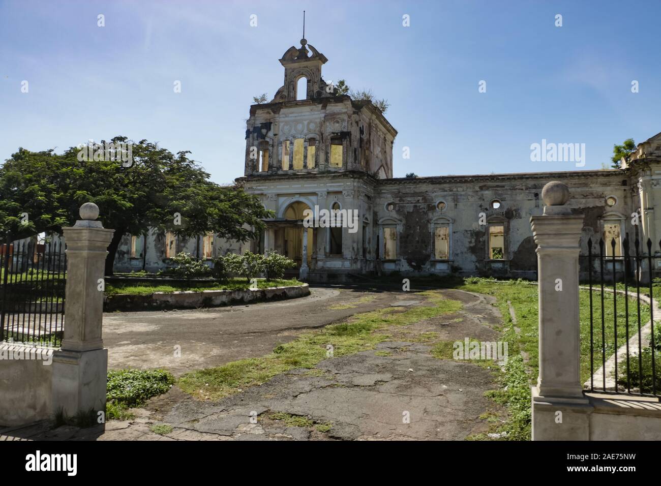 Hospital abandonado en Granada, Nicaragua. Hospital San Juan de Dios. Foto de stock