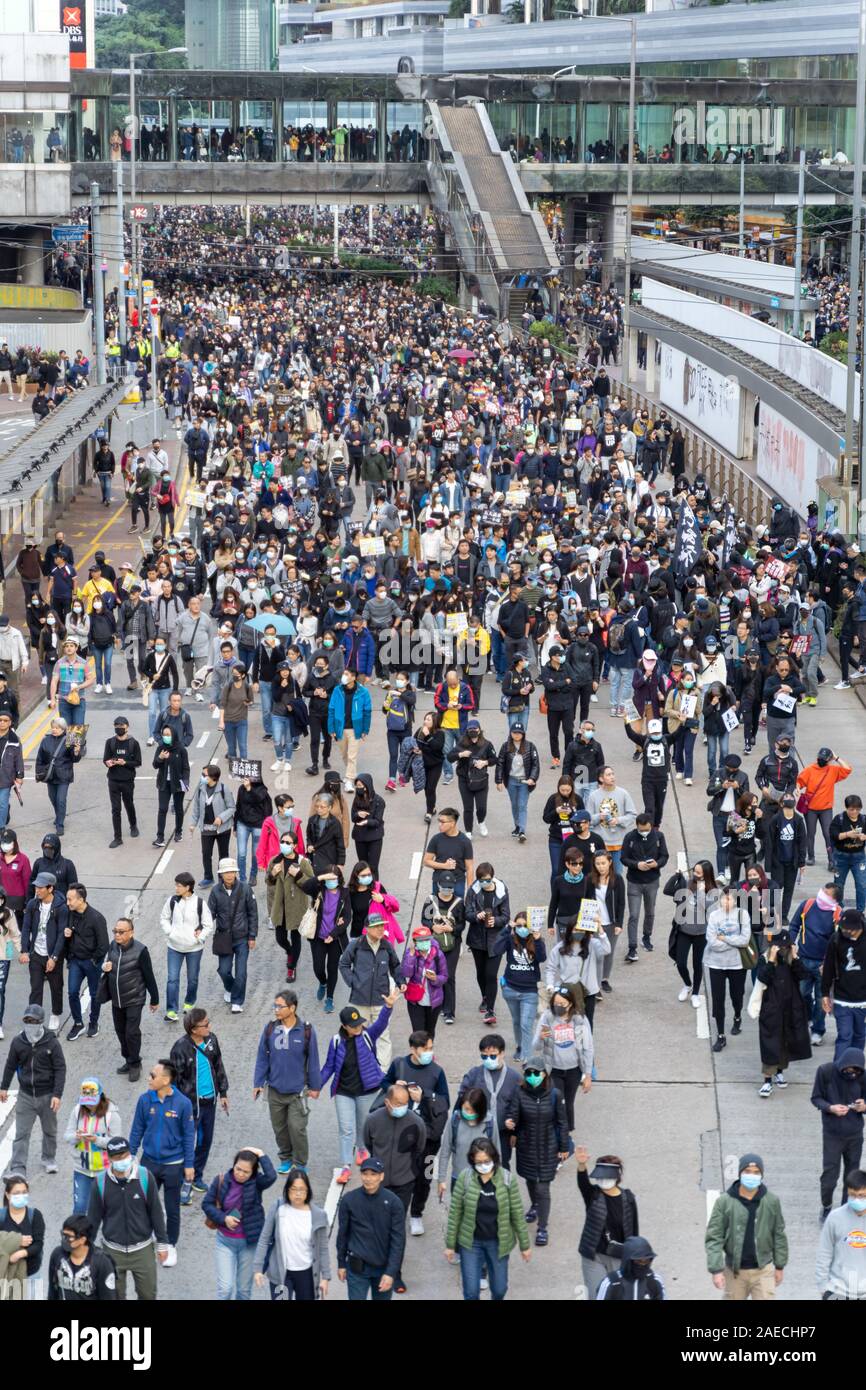 La Isla de Hong Kong, Hong Kong - Dec 8, 2019: carta internacional de los Derechos Humanos protesta en Hong Kong, 0,8 millones de personas en la calle contra la policía Foto de stock