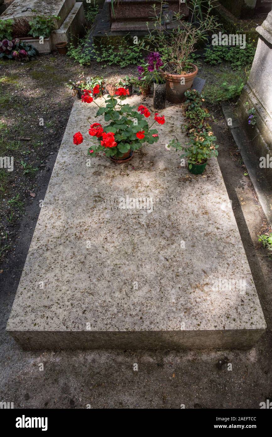 El cementerio Pere Lachaise, tumbas famosas, Paris Fotografía de stock Alamy