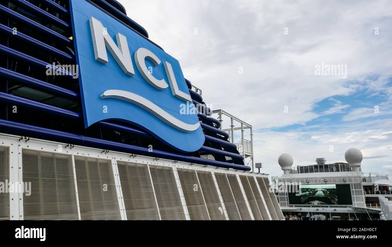 Acercamiento de Norwegian Cruise Line (NCL) Signo/logotipo/emblema. Foto de stock