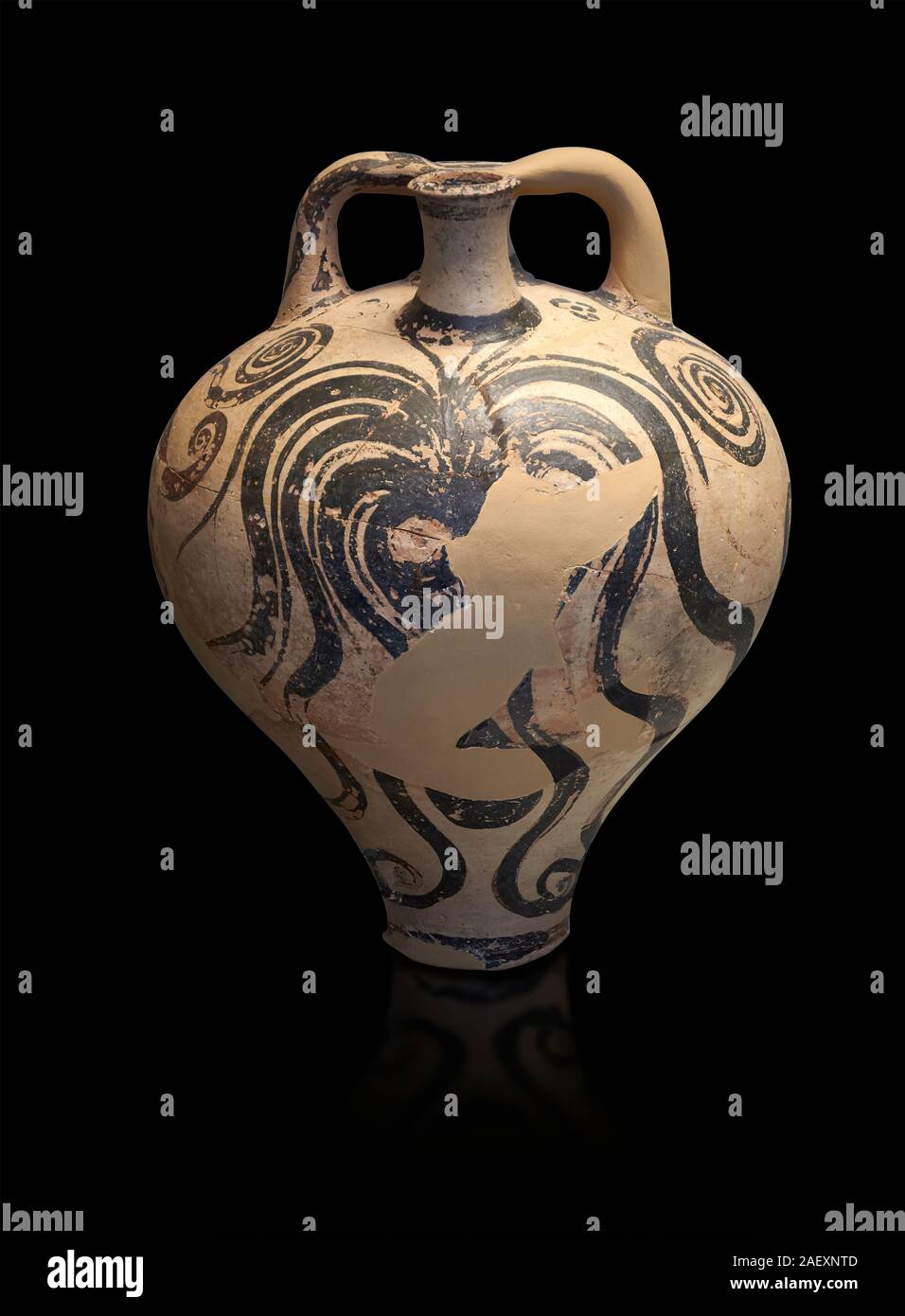 Estribo micénicos jar pintados con diseños de pulpo, Micenas Chamner tumbas, 14TH-13th ciento BC. Museo Arqueológico Nacional de Atenas. Cat nº 2772. Bl. Foto de stock