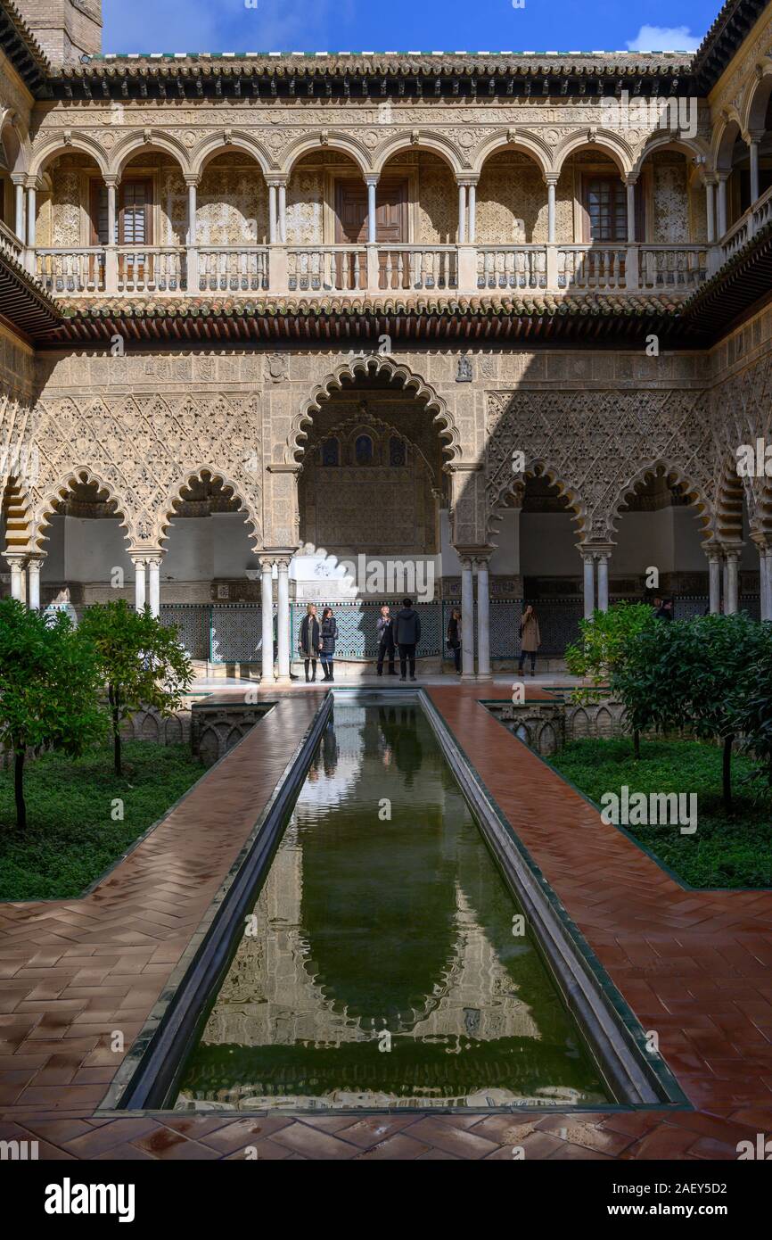 Patio del Alcázar, Plaza de España, Sevilla, provincia de Sevilla, España Foto de stock