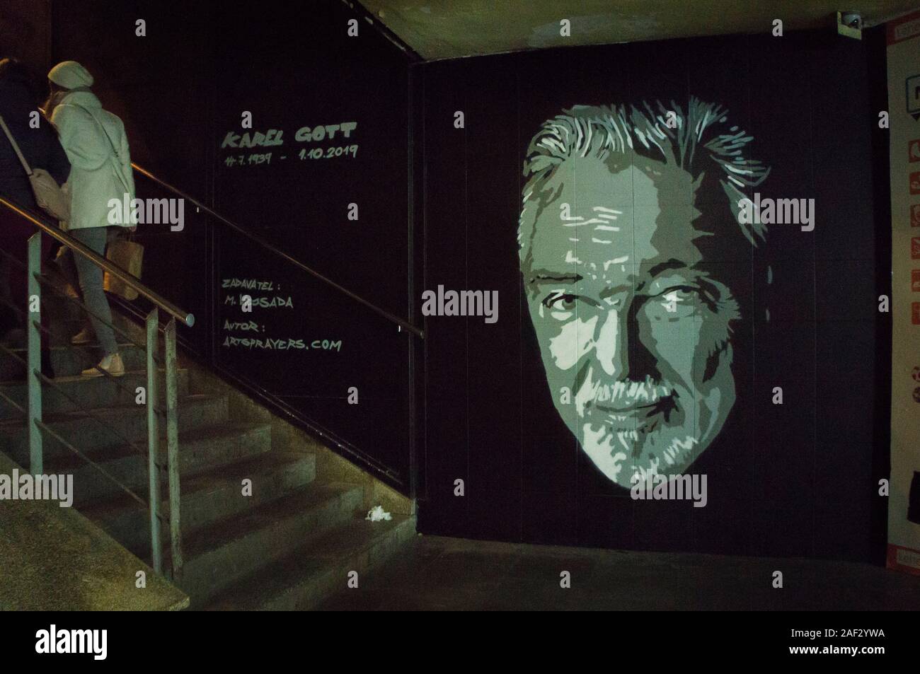 El Karel Gott retrato personalizado Artsprayers graffitis realizados