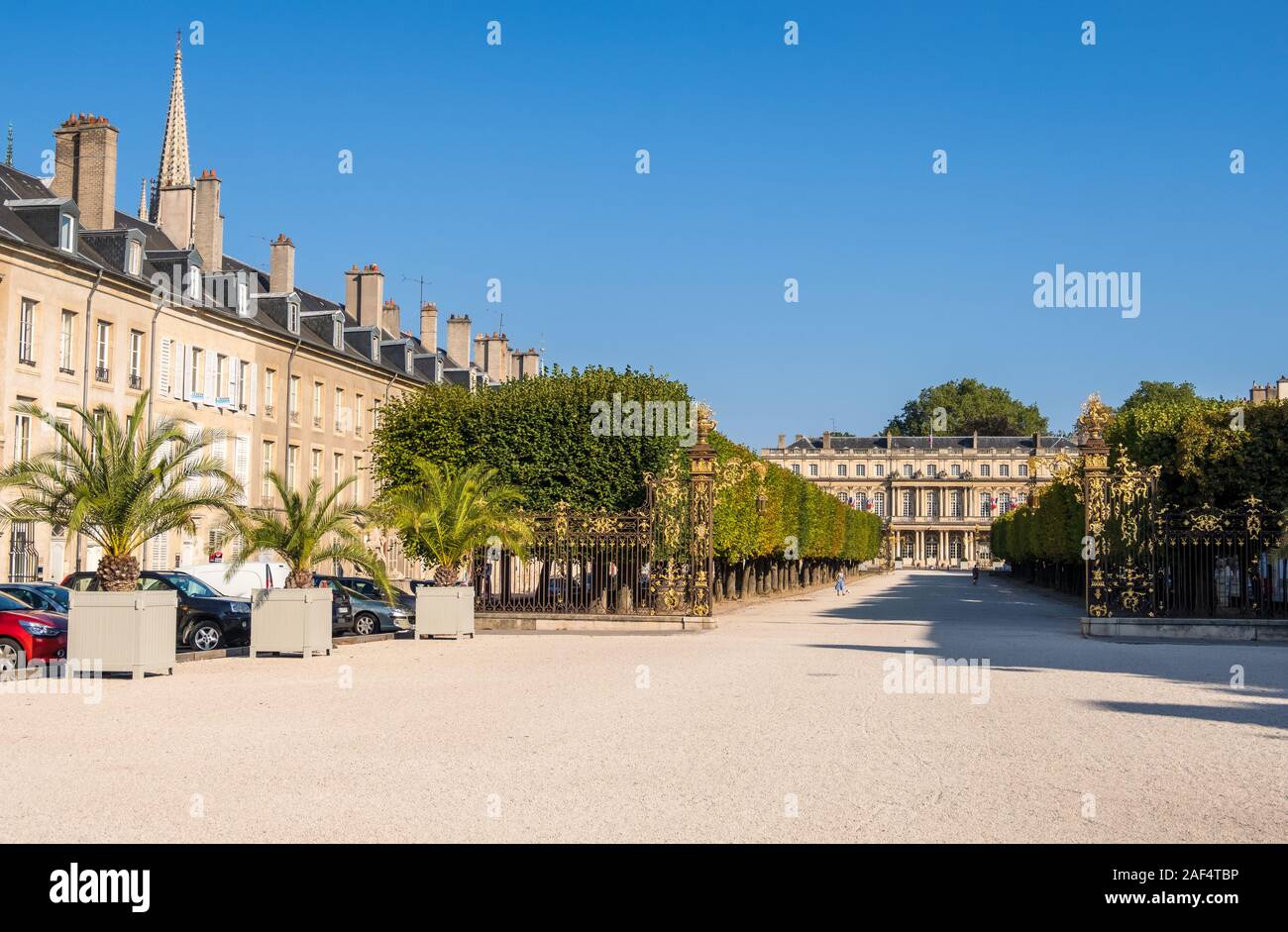 Nancy, Francia - 31 de agosto de 2019: El Palacio del Gobierno en la Plaza de la portadora en la ciudad de Nancy, Lorena, región de Francia Foto de stock